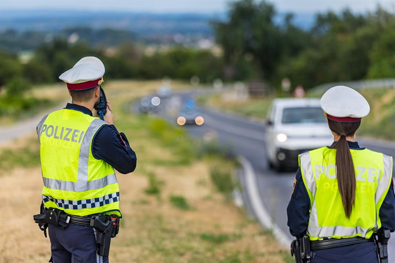 Die Polizei sorgt heuer wieder für einen sicheren Osterreiseverkehr auf Österreichs Straßen.