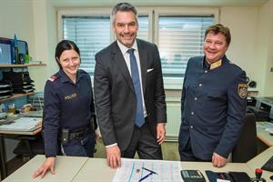 Innenminister Karl Nehammer besuchte die Polizeiinspektion Klosterneuburg-