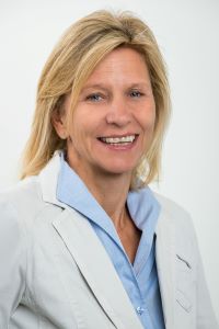 Mag. Johanna Eteme