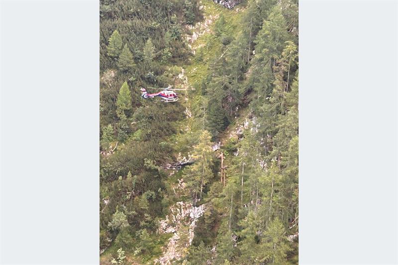 Der Hubschrauber der Flugpolizei im Einsatz.