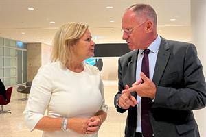 Deutschlands Innenministerin Nancy Faeser und Innenminister Gerhard Karner.
