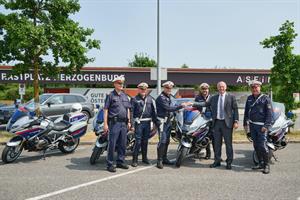 Innenminister Karner übergab vier neue Polizei-Motorräder an die Landesverkehrsabteilung Niederösterreich.