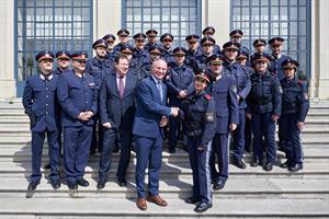 90 Polizeibedienstete feiern Ausmusterung in Wien.
