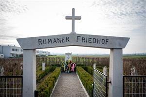 Der sanierte "Rumänenfriedhof" in Zwentendorf