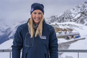Polizeispitzensportlerin Cornelia Hütter freut sich über einen weiteren Stockerl-Platz im Ski-Weltcup.