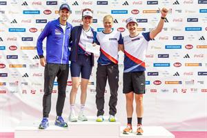Das siegreiche Staffelmarathon-Team, bestehend aus Mario Bauernfeind, Teresa Stadlober, Julia Hauser und  Philip Pertl.