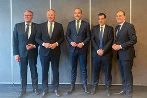 Innenminister Gerhard Karner mit seinen Amtskollegen aus Griechenland (Thanos Plevris), Dänemark (Morten Bodskov), den Niederlanden (Bart van den Brink) und Deutschland (Alexander Dobrindt).