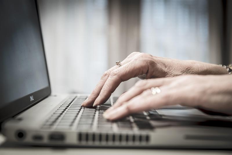 Durch umfangreiche technische Ermittlungen – insbesondere Analyse der Täterinfrastruktur – konnten die mutmaßlichen Hauptakteure identifiziert werden.