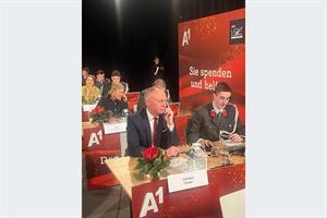 Innenminister Gerhard Karner nahm am 24. Dezember 2025 telefonisch Spenden für Licht ins Dunkel entgegen.