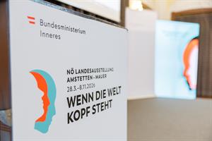 Die Ausstellung macht sichtbar, wie eng Mensch, Psyche und Gesundheit miteinander verbunden sind.