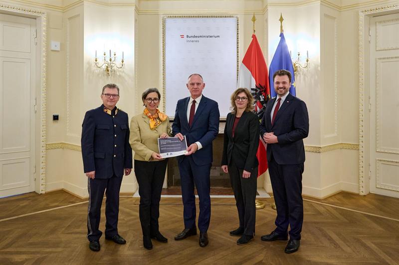 Nach dem Startschuss mit externen Partnern und dem internen BMI-Projektkernteam wird die neue Ausstellung in den nächsten 18 Monaten schrittweise umgesetzt.