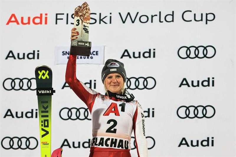 Katharina Truppe erkämpfte beim Nachtslalom in Flachau den dritten Rang.