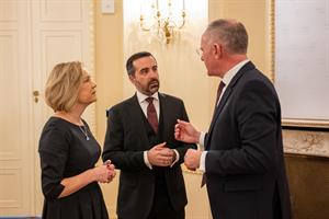 Im Vorfeld des Neujahrskonzerts kam es im Innenministerium zu einem informellen Arbeitsgespräch.