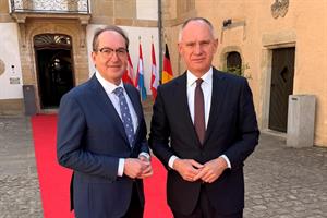 Am Rande des Treffens der deutschsprachigen Innenminister in Luxemburg gab es einen bilateralen Austausch zwischen Alexander Dobrindt und Gerhard Karner.