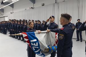Österreichweit sind in diesem Jahr insgesamt 1.400 Neuaufnahmen von Polizeischülerinnen und -schülern geplant.