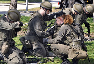 Panzerkommandantin Wachtmeisterin Anna F.