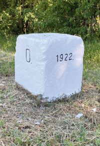 Grenzstein von 1922 bei M&ouml;rbisch.
