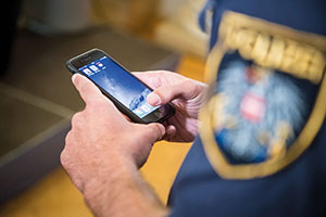 K&uuml;nftig erhalten alle Bediensteten des Innenministeriums wichtige dienstliche Informationen &uuml;ber den MPK-Messenger.