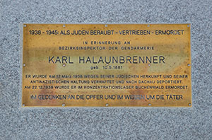 &bdquo;Stein des Gedenkens&ldquo; f&uuml;r NS-Opfer Karl Halaunbrenner vor dem Palais Modena, dem Sitz des Bundesministeriums f&uuml;r Inneres.