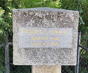 Gedenkstein f&uuml;r den Postenkommandanten Franz Wolf in Feldkirchen in K&auml;rnten.