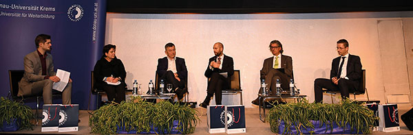 Podiumsdiskussion: Florian Petauschnig, ORF, Maresa Meissl, Europ&auml;ische Kommission, Walter Unger, Bundesheer, Daniel Wurm, Bundesheer, Wolfgang Ebner, Bundesministerium f&uuml;r Digitalisierung und Wirtschaftsstandort, Mike Pichler, Siemens.