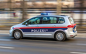 Polizeiliche Einsatzfahrzeuge sind wesentliche Bestandteile der kritischen Infrastruktur.