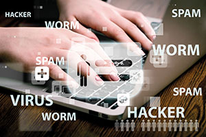 Cybercrime: Unterschieden wird zwischen IKT als Angriffsmittel und als Ziel eines Angriffs.