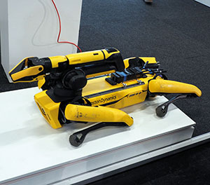 Laufroboter Spot von Boston Dynamics.