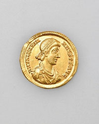 Goldm&uuml;nze (Valentinianus), aus einem Museum in Parma gestohlen und in einem Wiener Auktionshaus zur Versteigerung angeboten.