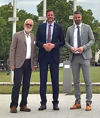 Bernhard Otupal, BK-Direktor Andreas Holzer, Patrick Buggelsheim, BK.