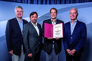 Comenius-Siegel f&uuml;r E-Learning-Center: SIAK-Direktor Norbert Leitner, ELC-Leiter Markus Richter, Projektleiter Thomas Madl-Klaus, Gruppenleiter Wilhelm Sandrisser.