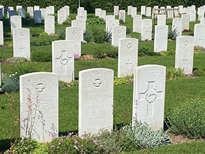 Britischer Soldatenfriedhof Klagenfurt: Die Kriegsgr&auml;berf&uuml;rsorge f&auml;llt in die Zust&auml;ndigkeit der neuen Abteilung f&uuml;r historische Angelegenheiten im BMI.