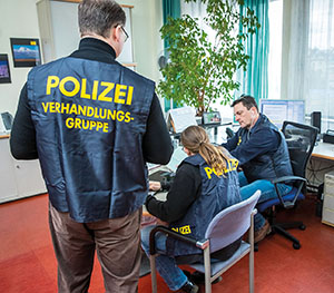 Ziel der Verhandler ist es, den T&auml;ter zur Aufgabe zu &uuml;berreden