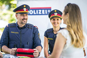 &bdquo;Gemeinsam.Sicher&ldquo;: Kontakt der Polizei zur Bev&ouml;lkerung