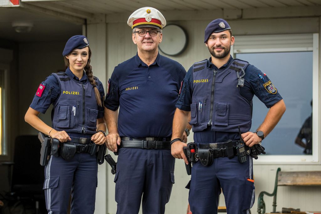 Unterschiedliche Generationen bei der Polizei: Jede tickt anders und bringt andere F&auml;higkeiten und ein anderes Know-how mit