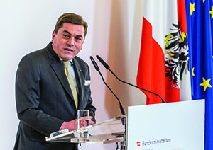 Helmut Wohnout (Staatsarchiv): Einblick in die Geschichte des Innenministeriums