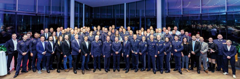 Sicherheitsverdienstpreise 2023: Polizistinnen und Polizisten der Landespolizeidirektion Wien wurden f&uuml;r ihre Leistungen in der Bek&auml;mpfung dert Kriminalit&auml;t und Aufrechterhaltung der &ouml;ffentlichen Sicherheit ausgezeichnet