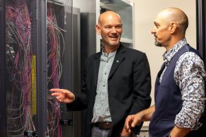 LKA Ober&ouml;sterreich: G&uuml;nter Fabian, Leiter des Assistenzbereichs 6 &ndash; IT-Beweissicherung, CC-E-Teamleiter Mario Sch&uuml;tt