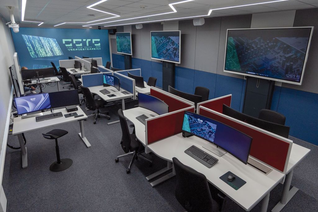 Cybercrime-Training-Center Ober&ouml;sterreich: Polizistinnen und Polizisten werden auf die Herausforderungen in der Cybercrime- Bek&auml;mpfung vorbereitet