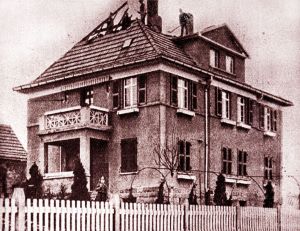 &bdquo;Haus des Grauens&ldquo;: Angerstein-Villa in Haiger nach dem achtfachen Mord und dem Brand