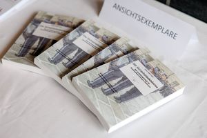 Buch &uuml;ber die Geschichte der Sicherheitsakademie