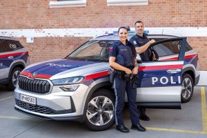 Streifenwagen im neuen Design