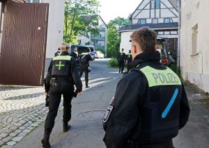 Schlag gegen &bdquo;Reichsb&uuml;rger&ldquo;-Szene im Mai 2025 in Deutschland: In mehreren Bundesl&auml;ndern fanden Hausdurchsuchungen statt
