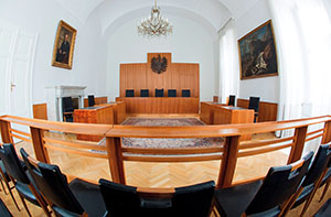 Verwaltungsgerichtshof: Wird ein Entziehungsbescheid gem&auml;&szlig; &sect; 68 AVG aufgehoben, so entschuldigt dies nicht eine fr&uuml;here, w&auml;hrend der noch aufrechten Entziehung erfolgte Inbetriebnahme eines Kfz; diese kann daher in einem neuerlichen Entziehungsverfahren ber&uuml;cksichtigt werden