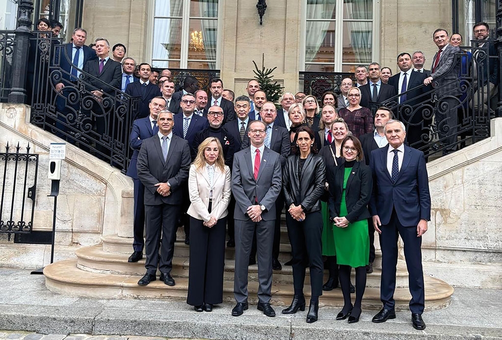 Treffen des Netzwerks &bdquo;R&eacute;sopolis&ldquo; in Paris: Sicherheitsattach&eacute;s zahlreicher Staaten und Vertreterinnen und Vertreter franz&ouml;sischer Sicherheitsbeh&ouml;rden tauschen regelm&auml;&szlig;ig Erfahrungen und Informationen aus